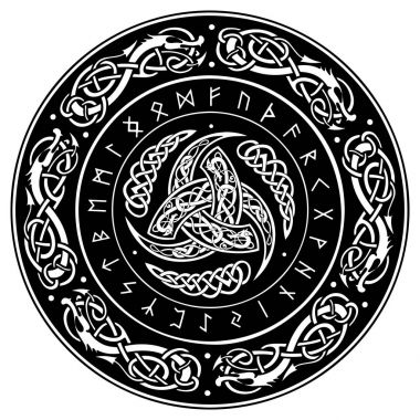Üçlü boynuz İskandinav süsler ve runes ile dekore edilmiş Odin