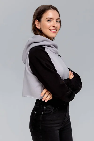 Vrouw Zwart Grijs Mini Hoodie Model Voor Logo Branding Ontwerp — Stockfoto