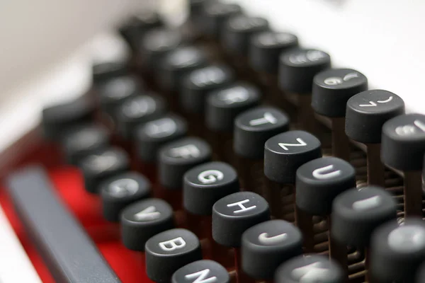 Primer plano / detalle de una máquina de escribir vintage — Foto de Stock