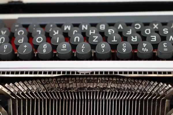 Primer plano / detalle de una máquina de escribir vintage — Foto de Stock