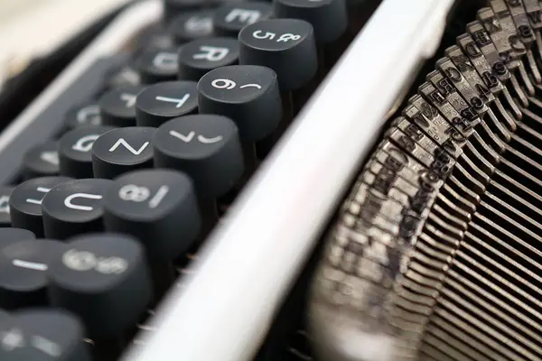 Primer plano / detalle de una máquina de escribir vintage — Foto de Stock