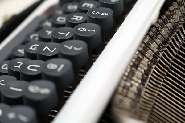 Primer plano / detalle de una máquina de escribir vintage — Foto de Stock