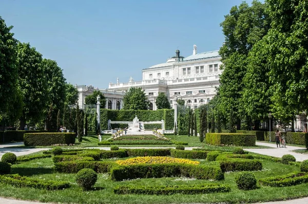 Bir saray Viyana, Avusturya