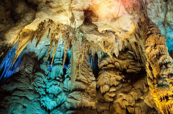 Prometheus Mağarası, Georgia