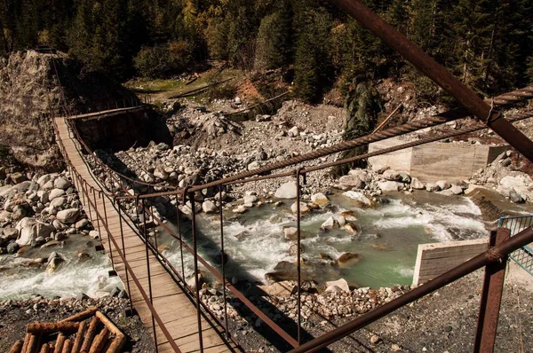Kafkas Dağları Bridge'de
