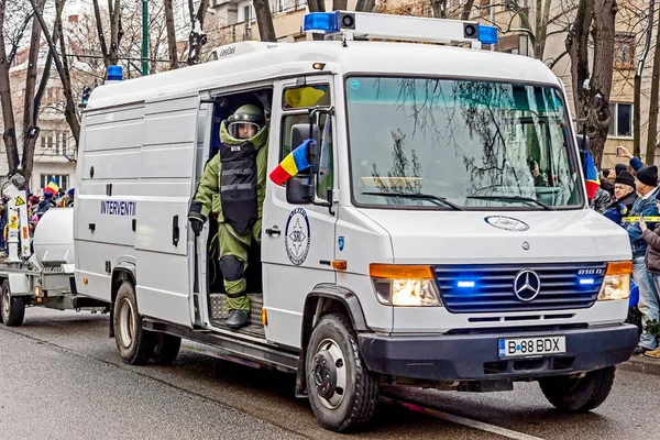 Bir göreve simüle bomba ekibi polis — Stok fotoğraf