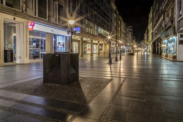 Belgrade, Knez Mihailova street at night — Stock Photo, Image