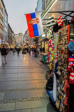 Knez Mihailova Caddesi, yaya bölgesi ve alışveriş merkezi 