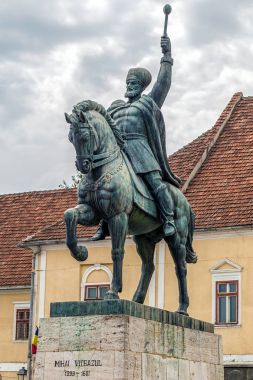 Alba Iulia, Romanya'da bronz heykel
