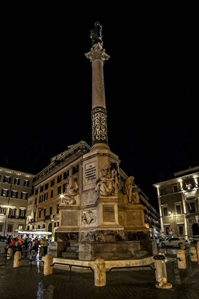 Geceleri Mignanelli Meydanı, Colonna Dell 'immacolata