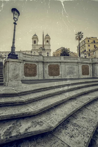 Old photo in vintage style with Spanish Steps from Piazza di Spa — Stock Photo, Image