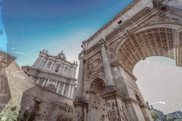 Foto antigua con Arco de Septimio Severo e iglesia de Santi Luc — Foto de Stock