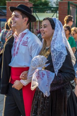 Portekiz çift geleneksel kostüm