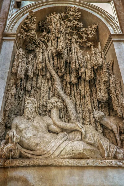 Vecchia foto con Fontana di Tevere a Roma — Foto Stock