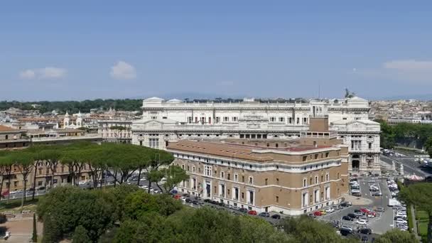 Panoramiczny widok z lotu ptaka starego miasta Rzymu, z dachu zamku San Angelo 1 — Wideo stockowe