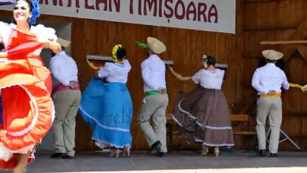 Dançarinos de Porto Rico em traje tradicional 2 — Vídeo de Stock