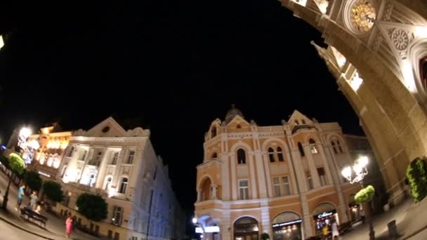 Rybí oko záběry pohled na náměstí svobody v Novi sad, Srbsko 1 — Stock video