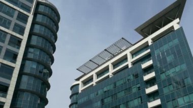 Belgrad üzerinde yeni bir iş merkezinde bulunan office binalar topluluğu