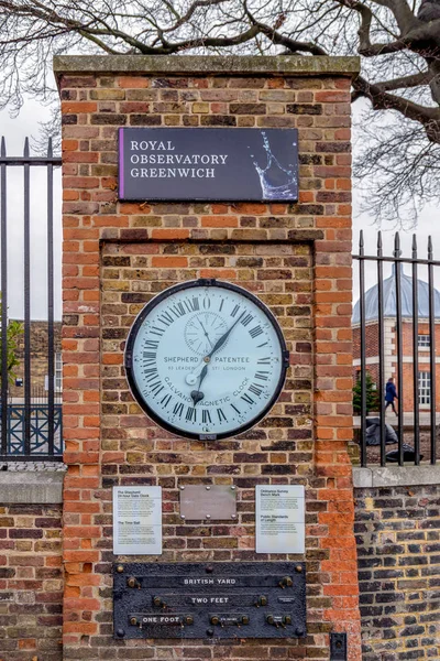 Pastýř Gate Clockat na Royal Observatory Greenwich — Stock fotografie
