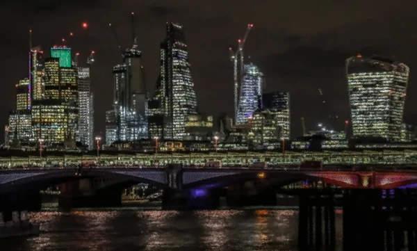 Vista pittorica dei grattacieli di Londra di notte — Foto Stock