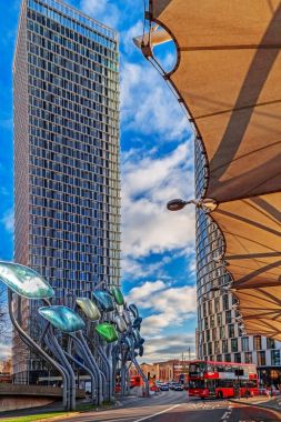 Merkezi otobüs durağına Stratford, Londra