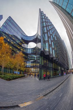 Modern ve muhteşem ofis binaları daha Londra Riversid üzerinde