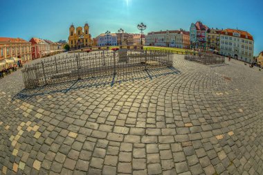 Timisoara, Romanya Birliği Meydanı'nda bir bölümünün görünümünü