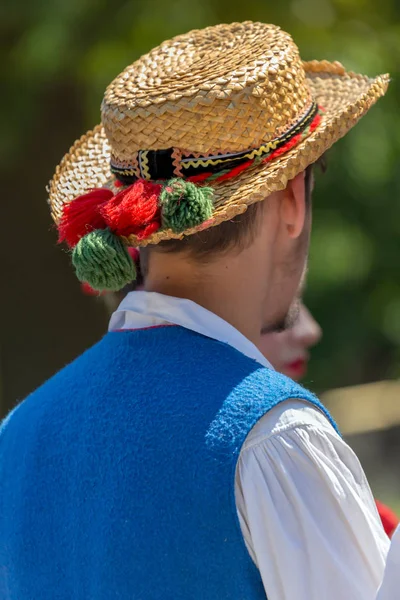 Шляпы традиционного польского мужчины — стоковое фото