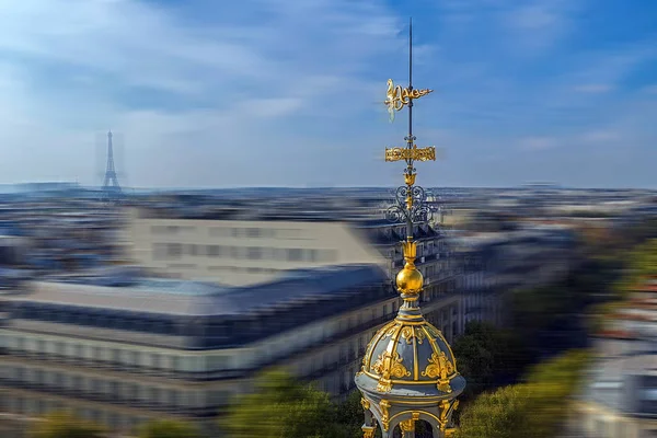Aerial view in blur motion from the terrace of store Printemps, — Stock Photo, Image