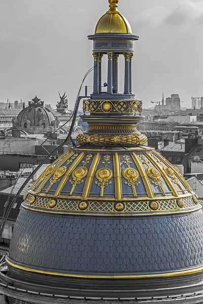 Вид с террасы магазина Printemps, Париж 3 — стоковое фото
