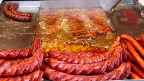 Sausages Pork Ribs Fried Street Fair — ストック動画