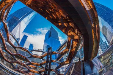 New York, ABD - 8 Mart 2020: The Vessel, mimar Thomas Heatherwick tarafından Manhattan 'da Hudson Yards Staircase olarak da bilinen proje.
