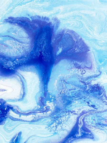 青い創造的な抽象的な手描きの背景には、大理石のテクスチャ — ストック写真