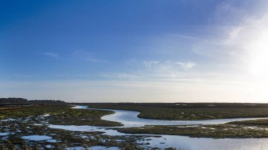 Mavi gökyüzü Nehri Bataklığı güzellik hat
