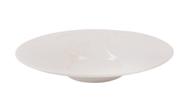 Beyaz bir arka plan üzerinde lüks güzel beyaz seramik tabak