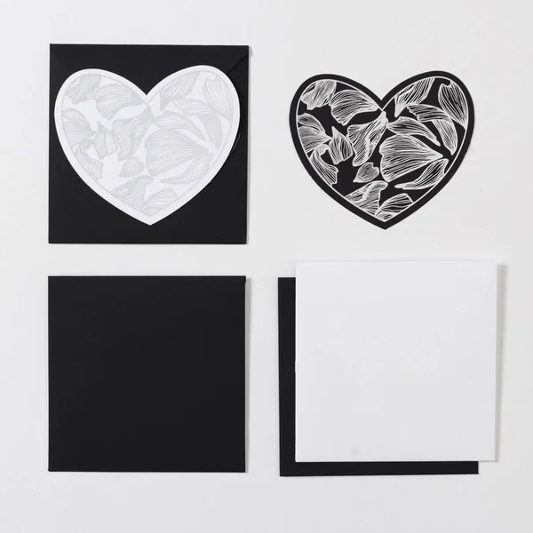 Černá barva bílá a šedá model šablony, šablona pro identifikaci značky na šedé a bílé pozadí. Prezentace a portfolia grafiků. Obálky, listy papíru, srdce — Stock fotografie