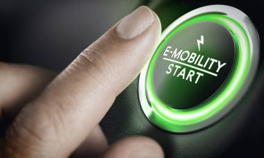 Araba E-Mobility, Yeşil Başlat düğmesi