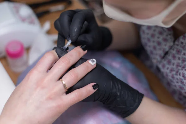 Manicurist Work Girl Doing Manicure — Stock Photo, Image