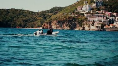 Deniz İnsanları ile Motorlu tekne turuna