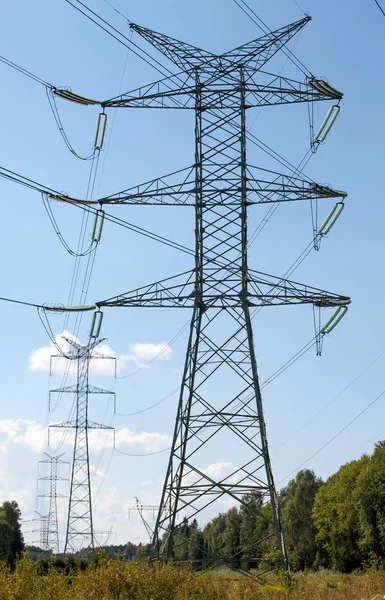 High voltage transmission tower or power tower — Stock Photo, Image