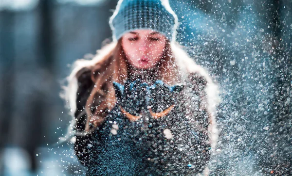Young Woman Blowing Snow Winter Park — Stock Photo, Image