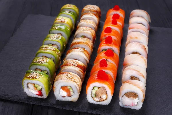 Restoran Menü, Japonca gıda sanat. İştah açıcı maki sushi set, s