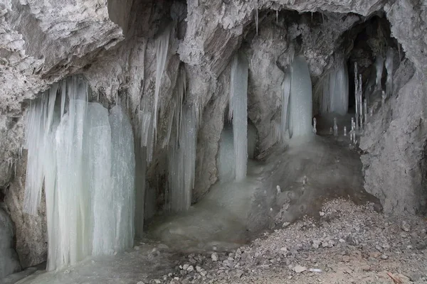 Zimní pokles národního parku Slovenský ráj, Slovensko — Stock fotografie