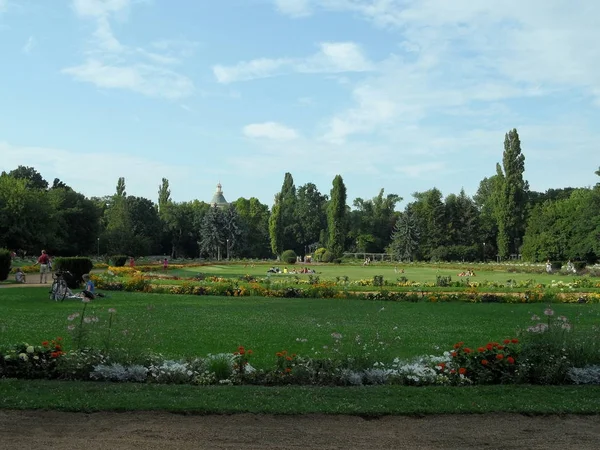 Parc à Margit île, Budapest, Hongrie — Photo