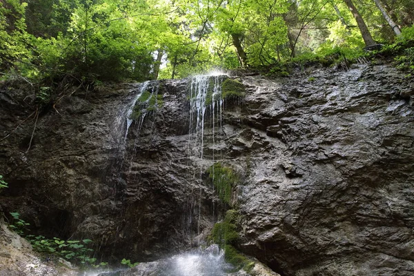 Cascata nel parco nazionale Slovak Paradise, Slovacchia — Foto Stock