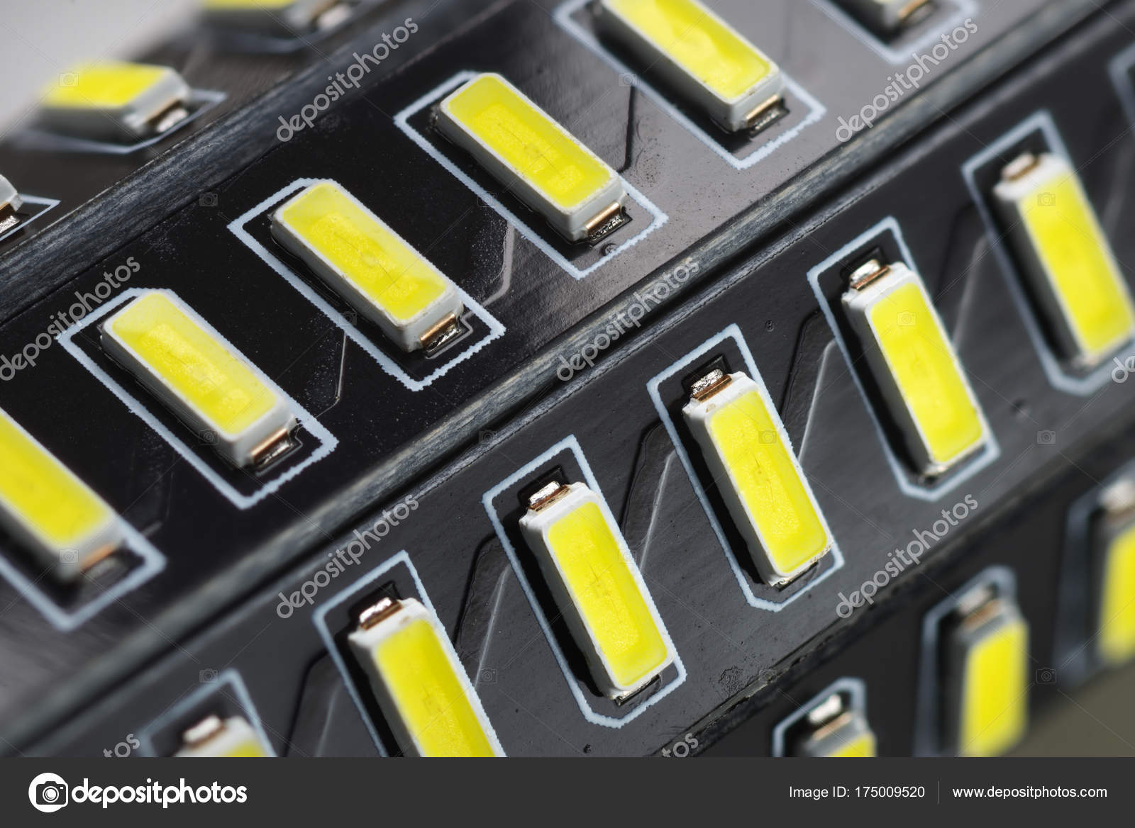 Verlichting Led macro — Stockfoto © Ha4ipiri #175009520 Verlichting Led macro — Stockfoto © Ha4ipiri #175009520