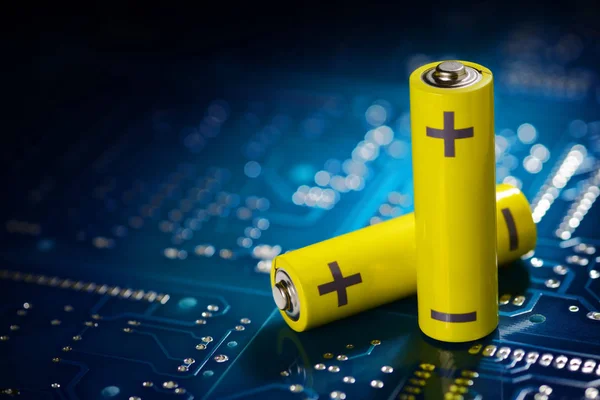 黄色ミニョン バッテリー — ストック写真