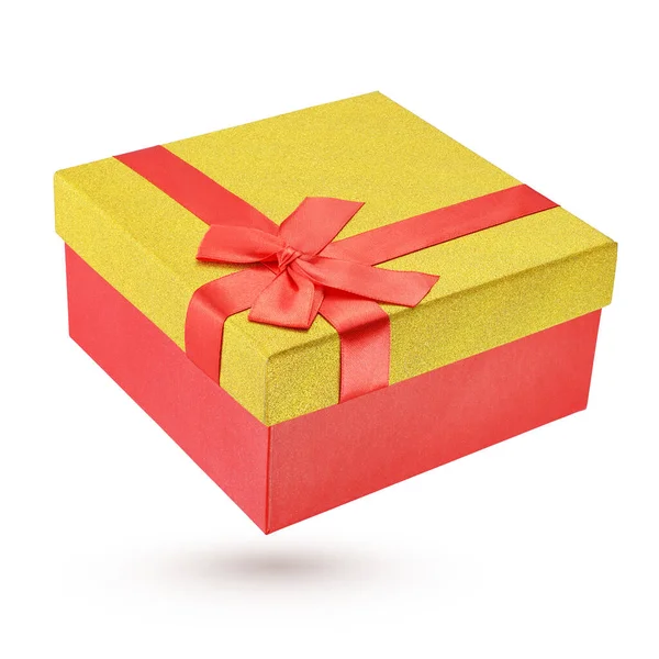 Закрита Червоно Жовта Картонна Подарункова Коробка Ізольована Білому Тлі Відсічним — стокове фото