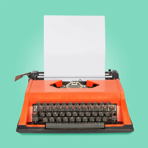 Red Typewriter Copy Space Empty Place Your Text Green Backgroun — Stock Photo, Image