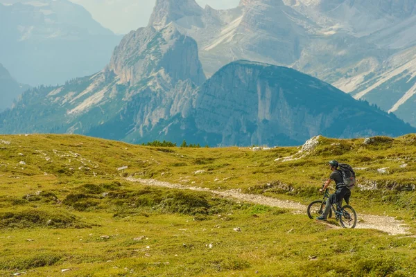 Mountain Biking Adventures — Stock Photo, Image